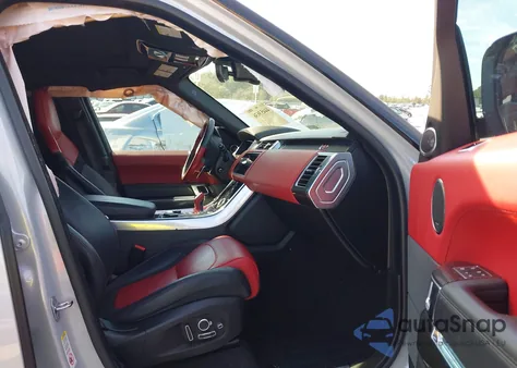 2019 Land Rover Range Rover Sport Svr z USA, uszkodzony, nr VIN SALWZ2SE4KA849395